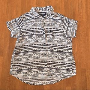 Dakine button blouse with pocket, black and ivory pattern, size Medium